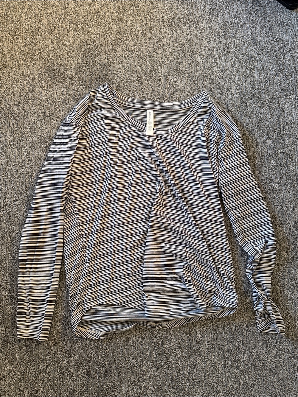 Athleta stripped long sleeve